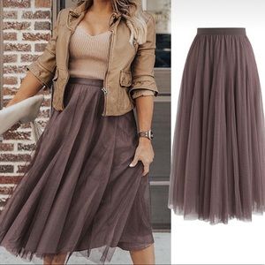 Brown midi tulle skirt